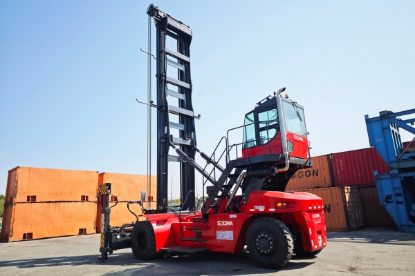 SOCMA ECH90C8 Empty Container Handler For Container Depots and Ports